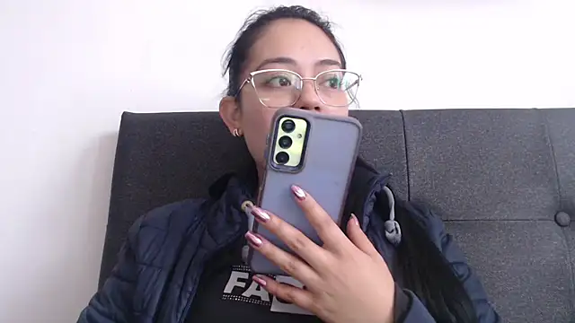 Snapshot of Alisha_99 chatting on 22, 10, 2025 Alisha 99 online show from 22, 10, 2025