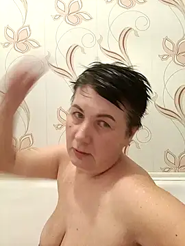 NicoleOlla online show from 3, 1, 2025