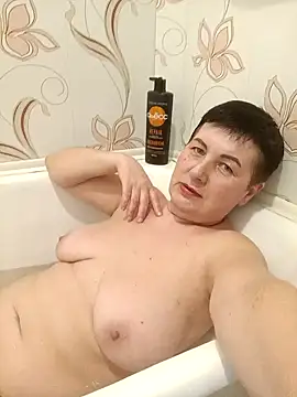 NicoleOlla online show from 31, 1, 2025