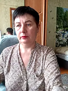 NicoleOlla online show from 1, 2, 2025