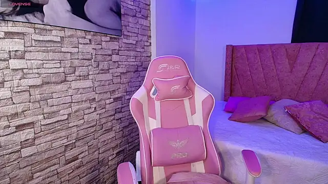 RachelStein online show from 10, 10, 2025