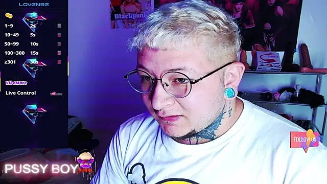 Snapshot of princeFtm chatting on 3, 3, 2026 princeFtm online show from 3, 3, 2026