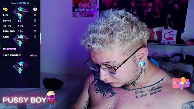 Snapshot of princeFtm chatting on 6, 3, 2026 princeFtm online show from 6, 3, 2026