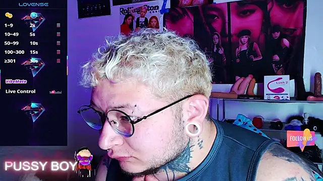 Snapshot of princeFtm chatting on 9, 3, 2026 princeFtm online show from 9, 3, 2026