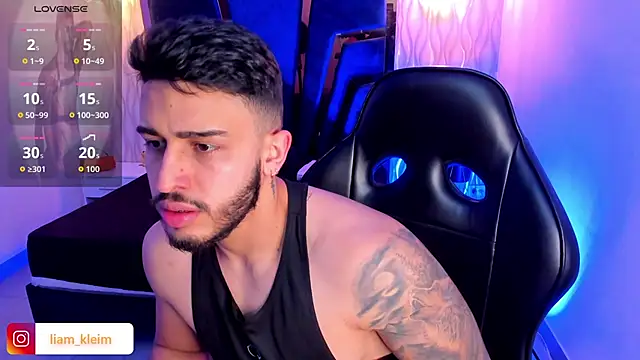 Liam Kleiin online show from 4, 2, 2026