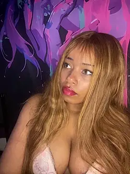 Snapshot of lovekaylaa chatting on 10, 9, 2025 lovekaylaa online show from 10, 9, 2025