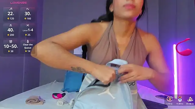 Snapshot of MadissonShakur chatting on 22, 11, 2025 MadissonShakur online show from 22, 11, 2025