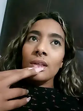 megan collins96 online show from 18, 12, 2024