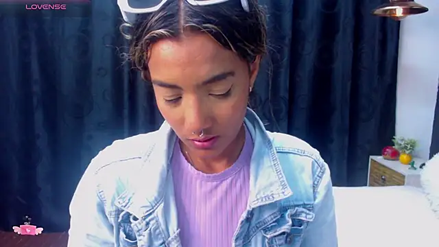 megan collins96 online show from 21, 12, 2024