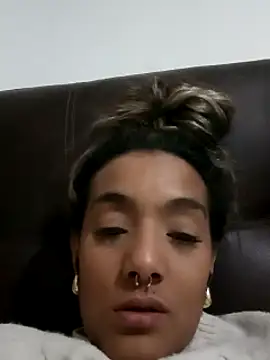 megan collins96 online show from 30, 12, 2024