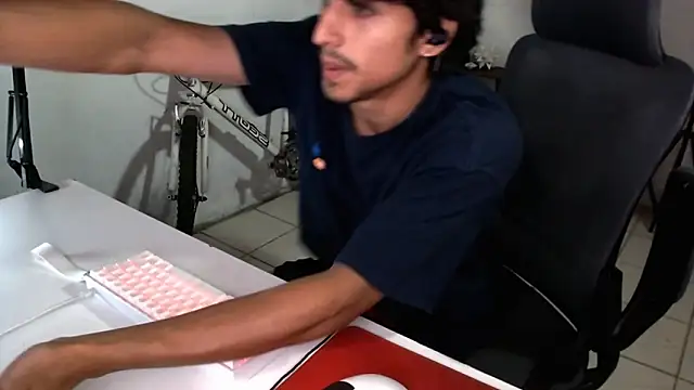 Thieves9 online show from 19, 9, 2025