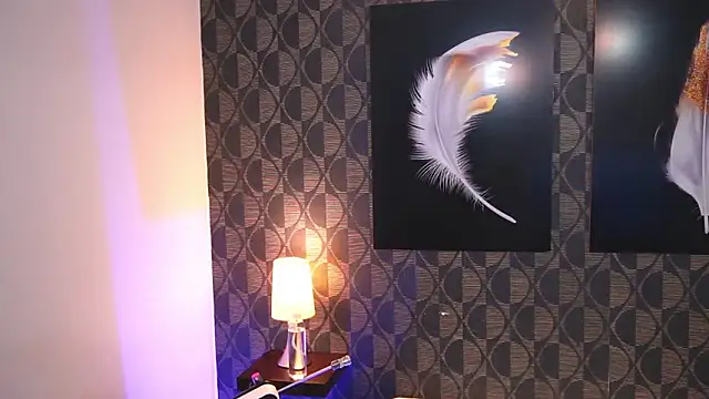 Snapshot of SharomRoss chatting on 24, 2, 2026 SharomRoss online show from 24, 2, 2026