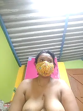 Snapshot of SuperSexyJaneman chatting on 27, 2, 2025 SuperSexyJaneman online show from 27, 2, 2025