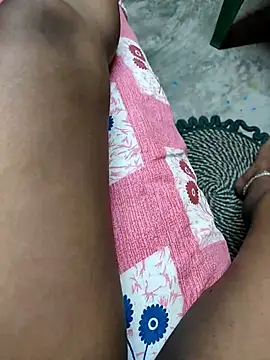 Snapshot of SuperSexyJaneman chatting on 5, 3, 2025 SuperSexyJaneman online show from 5, 3, 2025