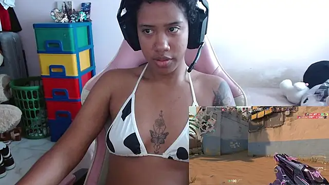 TiffanyRoouse online show from 20, 11, 2025