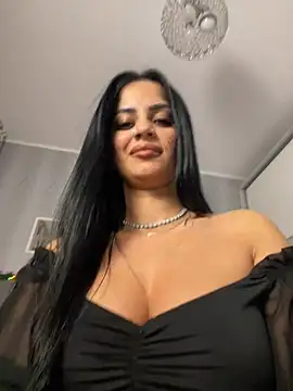 Snapshot of _adelle chatting on 13, 12, 2024 adelle online show from 13, 12, 2024