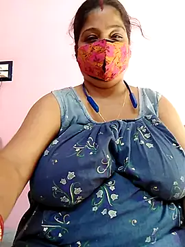 Snapshot of Kayra_34 chatting on 28, 10, 2025 Kayra 34 online show from 28, 10, 2025