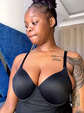 SexxyLunar online show from 10, 1, 2026