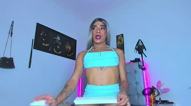 Snapshot of Kendall_Hotsexy_x chatting on 3, 12, 2024 Kendall Hotsexy x online show from 3, 12, 2024