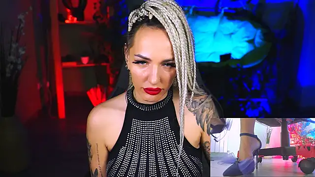 MonicaMaxwel online show from 2, 2, 2025