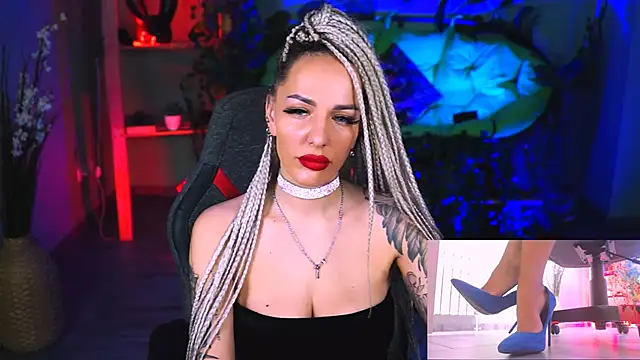 MonicaMaxwel online show from 3, 2, 2025