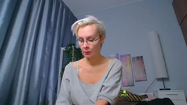 HelgaHimmell online show from 14, 2, 2025