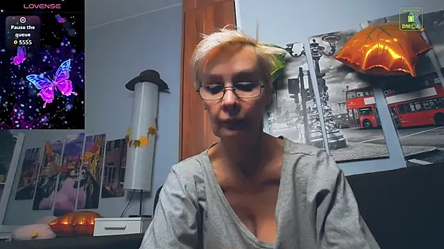 HelgaHimmell online show from 20, 11, 2025