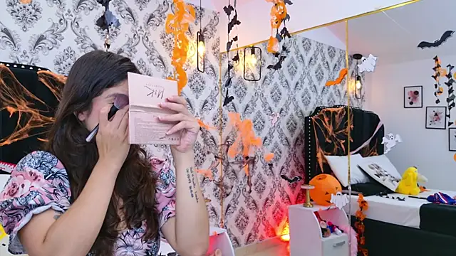 LexaDeRusso online show from 24, 10, 2025