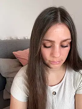 Snapshot of Loella-Rose chatting on 26, 1, 2025 Loella-Rose online show from 26, 1, 2025