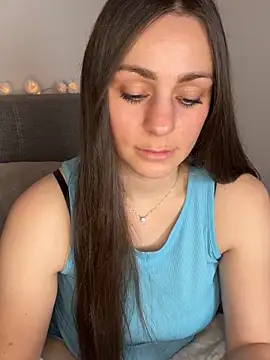 Snapshot of Loella-Rose chatting on 9, 2, 2025 Loella-Rose online show from 9, 2, 2025