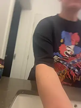 quinnmariexo online show from 24, 10, 2025