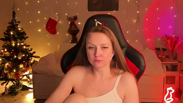 Snapshot of desperatehousewife__ chatting on 11, 1, 2025 desperatehousewife online show from 11, 1, 2025