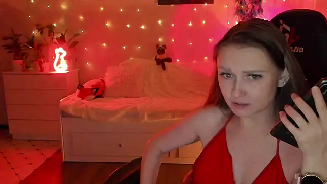 Snapshot of desperatehousewife__ chatting on 20, 1, 2025 desperatehousewife online show from 20, 1, 2025