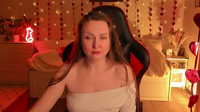 Snapshot of desperatehousewife__ chatting on 16, 2, 2025 desperatehousewife online show from 16, 2, 2025