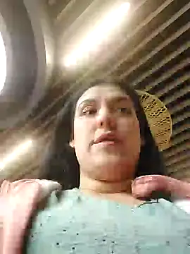 Snapshot of Sophie-hatter chatting on 17, 12, 2024 Sophie-hatter online show from 17, 12, 2024