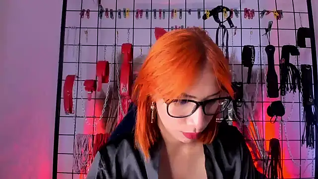 charrlotte quinn online show from 2, 2, 2025