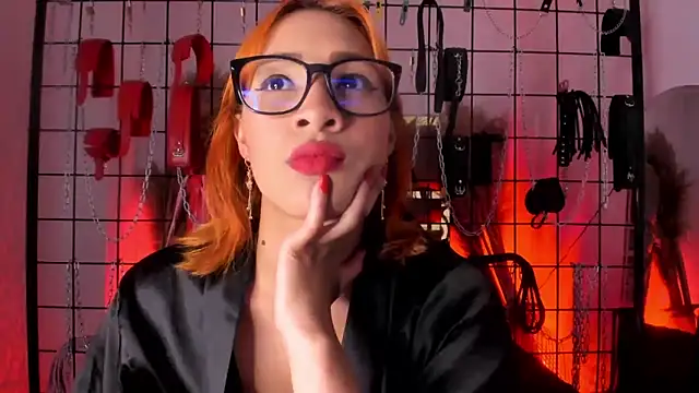 charrlotte quinn online show from 15, 2, 2025