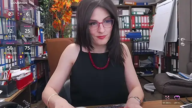 classyladyrellax online show from 6, 3, 2026