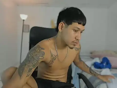 Snapshot of slim_master12 chatting on 21, 2, 2026 slim master12 online show from 21, 2, 2026