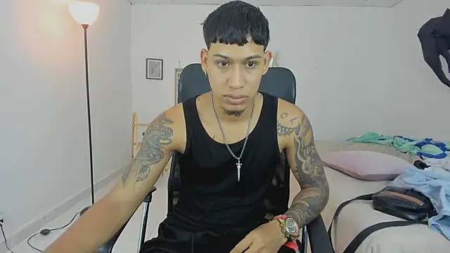 Snapshot of slim_master12 chatting on 7, 3, 2026 slim master12 online show from 7, 3, 2026