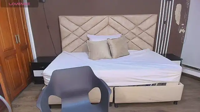 Raquel jones online show from 14, 12, 2025