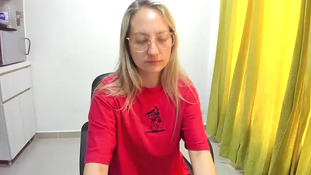 Adele johnsonn1 online show from 2, 12, 2024