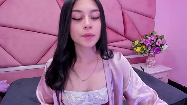 Snapshot of MelodySweett chatting on 4, 12, 2024 MelodySweett online show from 4, 12, 2024