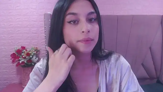 Snapshot of MelodySweett chatting on 19, 12, 2024 MelodySweett online show from 19, 12, 2024