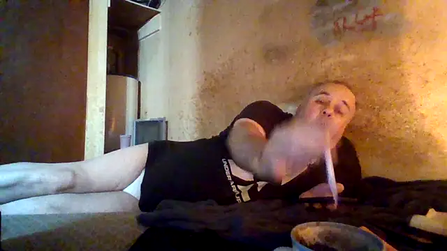 Nightshade7712 online show from 10, 3, 2026