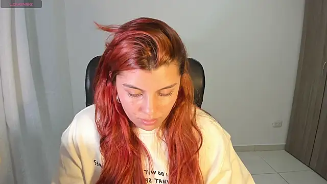 Fieryfenixx online show from 1, 3, 2025