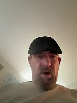 Snapshot of JakTRipr chatting on 5, 3, 2025 JakTRipr online show from 5, 3, 2025