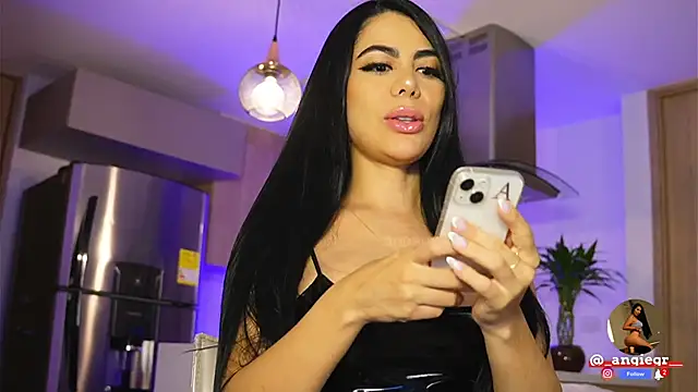 Snapshot of AnnaTaylor1 chatting on 3, 2, 2025 AnnaTaylor1 online show from 3, 2, 2025