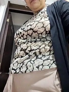 Natasha milf   online show from 24, 11, 2025