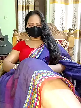 Idhika Paul online show from 6, 2, 2025